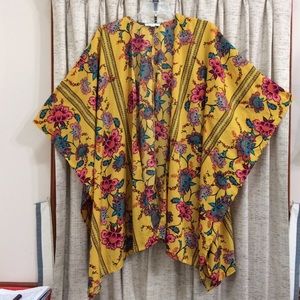 Boutique + Floral Print Kimono